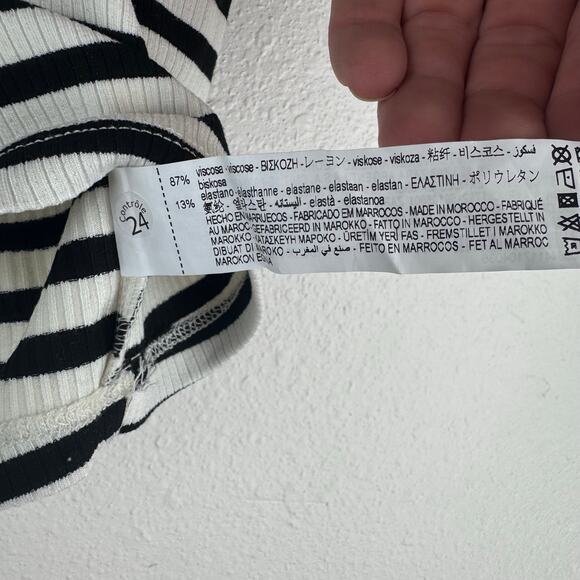 NWT ZARA Ribbed Minimalist Halter Black & White Striped Tank Top Womens Sz M - Picture 6 of 6